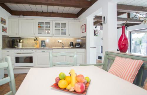 Welcome in - Vakantiehuis in Niedersfeld-Winterberg, op de top van een heuvel mét sauna - Foto 3