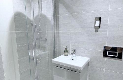 Luxury House - Sleeps 6 - near Nec Parking - Foto 11