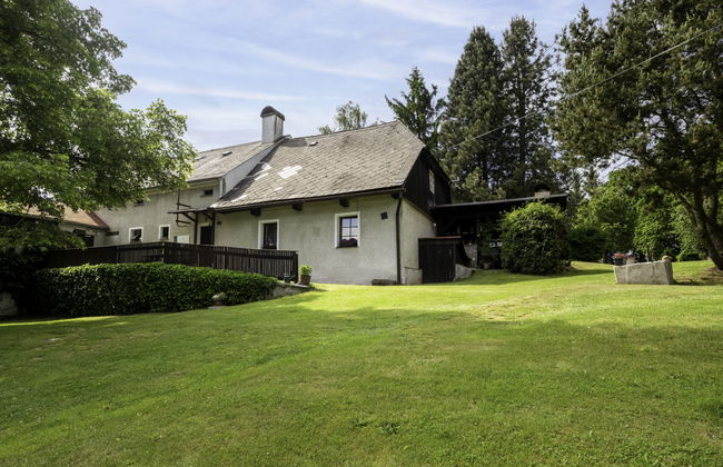 Újezd Svatého Kříže - Foto 1