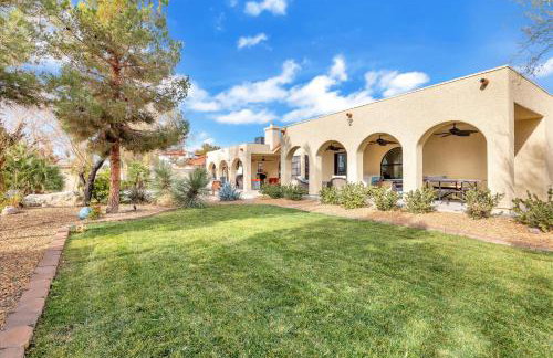 Ranch villa 1 level on half acre 8-min from Strip - Foto 59