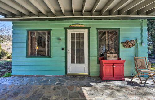 Cozy Story Book Barn Cottage with Scenic View - Foto 20