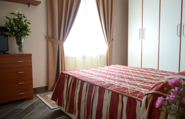 Aparthotel Luxury Ovidiu Mamaia - Foto 20