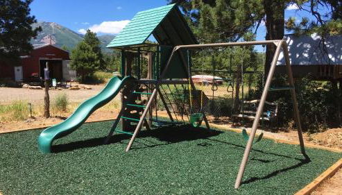 Canyon View Family Cabin, Deck, TV Room, Games, BBQ, Campfire - Foto 2