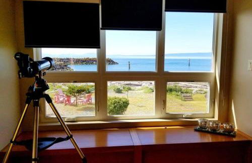 The Seaside Getaway - Photo 26