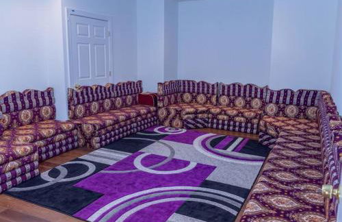 Luxurious Private Basement Suite in Ashton - Photo 22