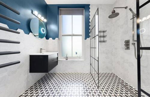 Two Modern Central London Apartments with AC Near Big Ben & Buckingham Palace - Photo 18