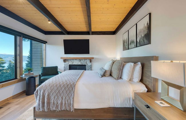 Lake View, Firepit, Game Room Remodeled Lake Tahoe Luxury Cabin by Avantstay - Foto 79