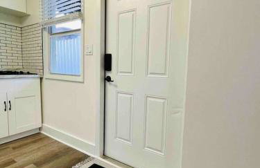 Sleeps 3, Cozy, Boho Style, in the heart of Miami -free parking - Foto 16