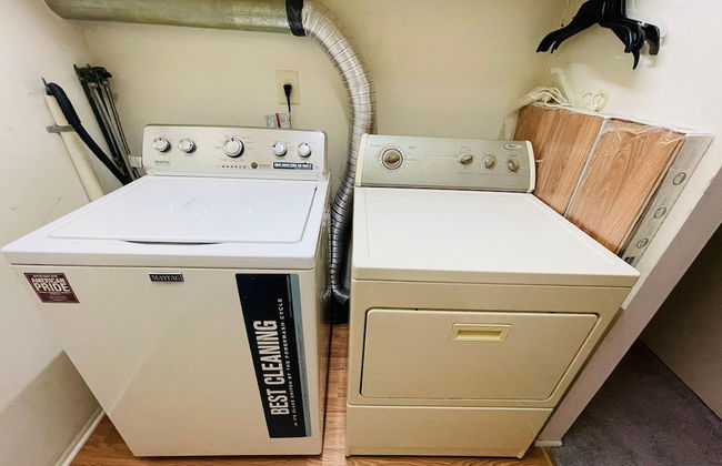 Amazing 2 Bedroom 2 Bath Condo - Foto 29