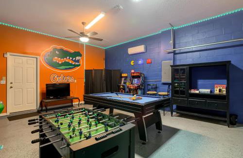 Spacious retreat w pool & game room - Foto 5