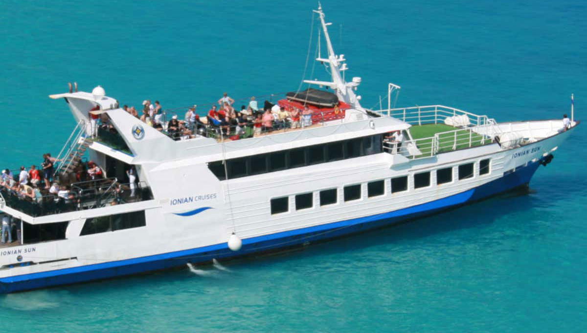 Barca per l'escursione