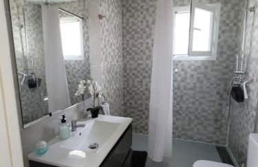 SEA VIEW Holiday Home in Marbella Resort - Photo 17