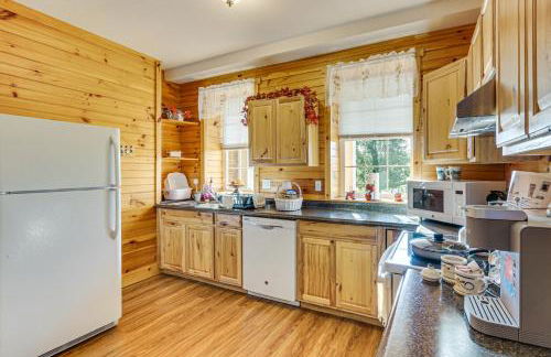 5,000 Sq Ft Antebellum Farmhouse 3 Mi to Antietam! - Foto 10