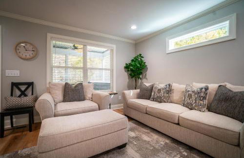 Par-Tee Haus I- Game Room & Hot Tub-Walk to Helen - Foto 65