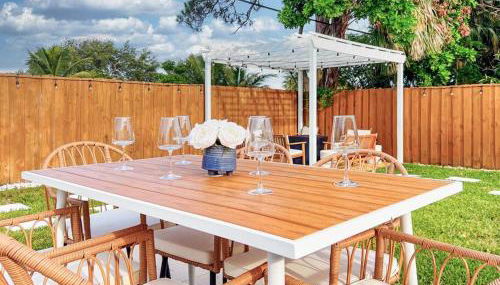 *NEW* The Surf Shack Jupiter! - Foto 5