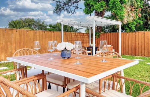 *NEW* The Surf Shack Jupiter! - Foto 5