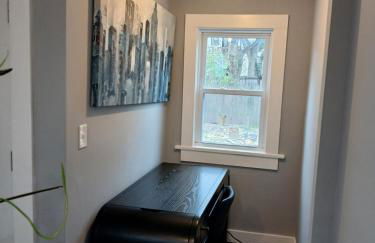 Monthly Stays - 2BR Apt in Bloomfield - 8 Min Walk from NJ Transit - Foto 14