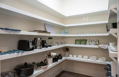 Huge 4BR, Near Memorial Park, Rooftop & Garage - Foto 13