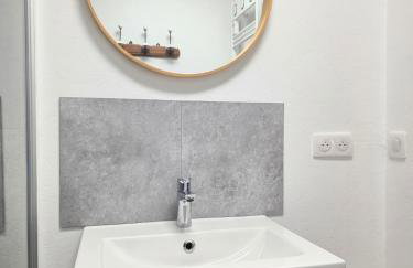 Le Pavillon, Maison Au Calme, Central et Confort - Foto 42