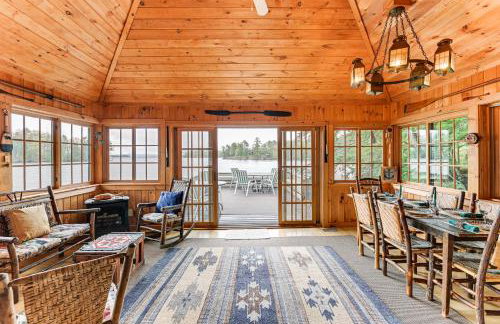 Lakefront Adirondacks Home Lake George Oasis! - Foto 4