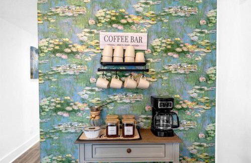 Palm Wave Stays - Designer's Stay - Sleeps 10 - Foto 32