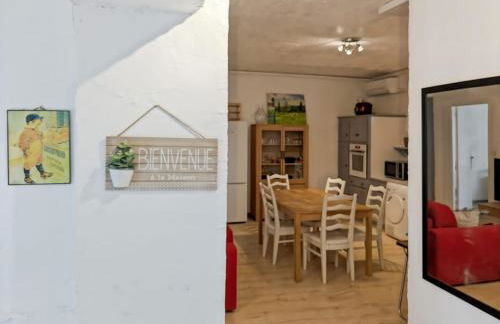 Charmant T3 dans un mas provençal proche Avignon - Photo 2