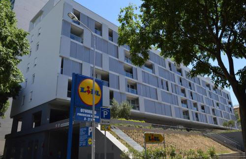 Apartment Marcela With Private Parking - Photo 17