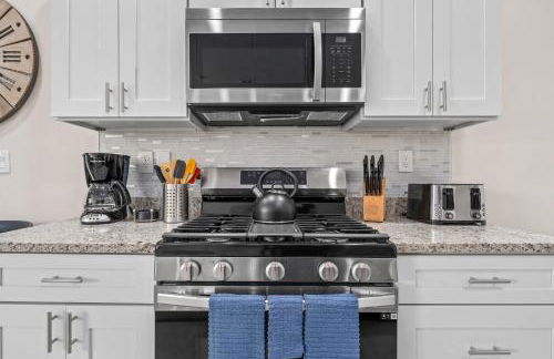 Comfortable home w 3 En-suites! SMV157 - Foto 11