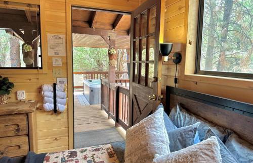 Western theme! Amazing Spa, Fireplace and Deck! - Foto 14