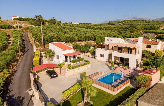 Villa Sandy-evi in Asteri 2 Buildings Private Pool - Photo 4