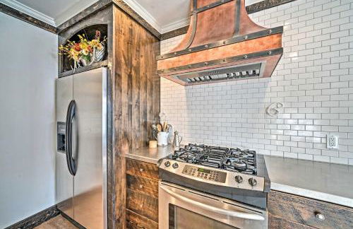 Rustic-Chic Apartment with Gas Grill 20 Mi to MSU! - Foto 10