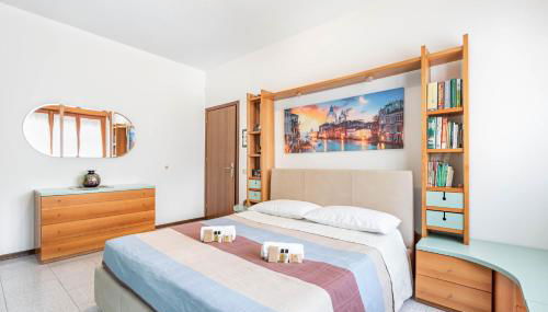 Residence Fragole Apartment Venice - Photo 5, towels, wardrobe