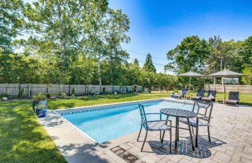 Distinctive Hamptons Home with Pool Near Bay, Ocean - Foto 24