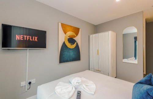 Stylish 2 Bed Apt by Royal Albert Dock & M&S Arena - Foto 9