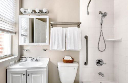 Dupont Circle 1BR nr U St Metro Glens Mkt WDC-193 - Foto 10