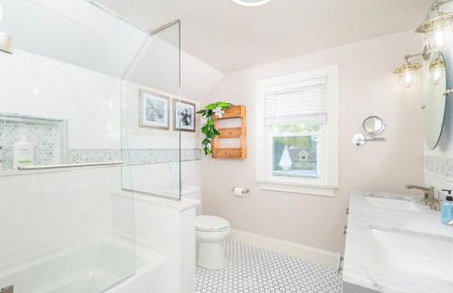 Luxury Appleton Home - 4 Bedrooms BBQ & Free Parking - Foto 9