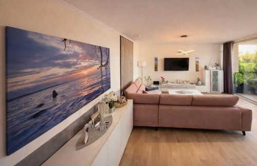 Elegantes & modernes Apartment NeLi mit Terrasse, 100m zum Hafen Röbel Müritz - Foto 3