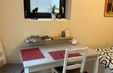 Nettes Apartment mit schönem Bad - Foto 15