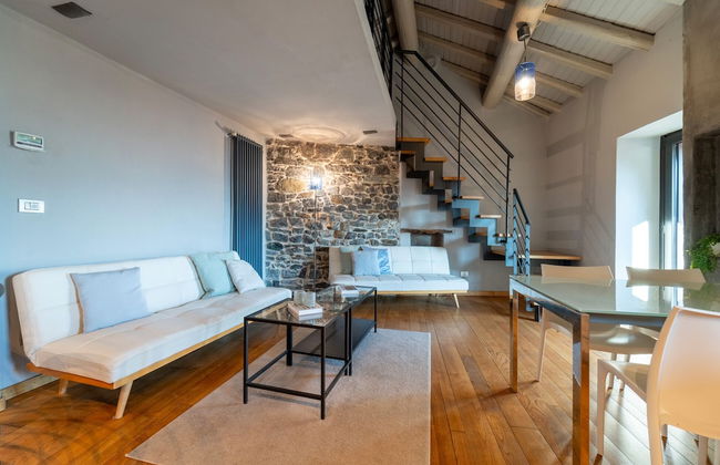 Petra Apartment in Civenna - Photo 13