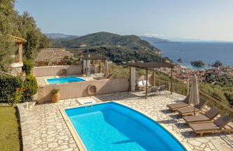 Apolis Villas & Suites Resort - Photo 6