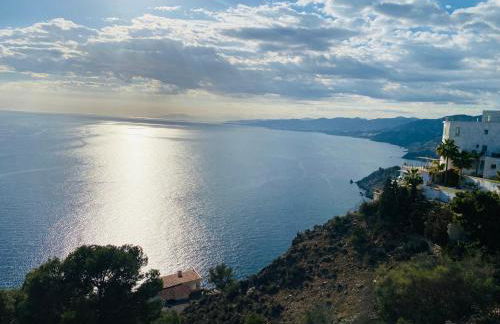 Jardines de Adnania en Marina del Este con vistas al mar - Photo 35
