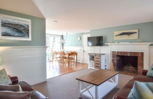 Peace and Quiet & Spacious Back Deck - Foto 4