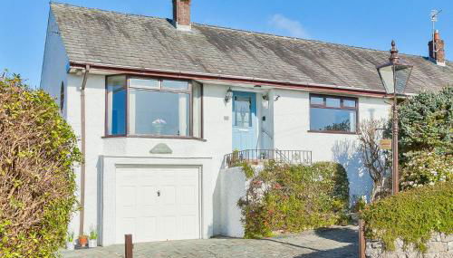 Kents Bank Holiday - Pet Friendly with Bay Views - Foto 2, Garden