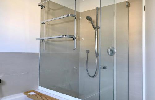 Ferienwohnung Central 1st floor - hochwertige Wohnung mit Balkon und Aufzug - Foto 17