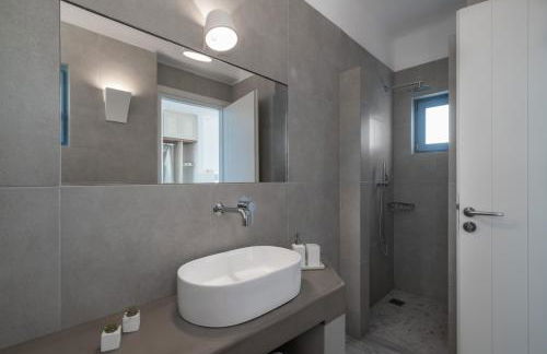 Camvillia Donoussa Village Suites - Photo 36