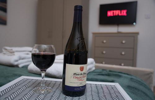 Spacious, Well-Equipped Apartment With Parking - Foto 14