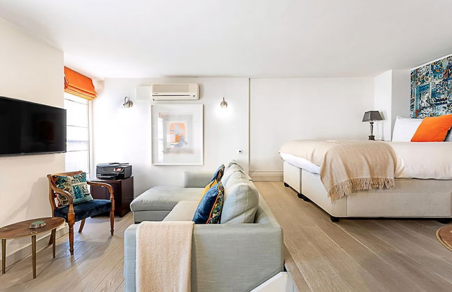 Gorgeous Airconditioned Marylebone Studio - Photo 9