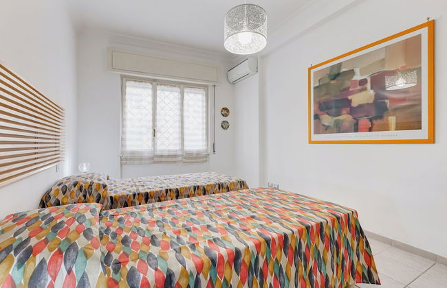 Cozy 2-Bedroom Flat with Balcony - Foto 4