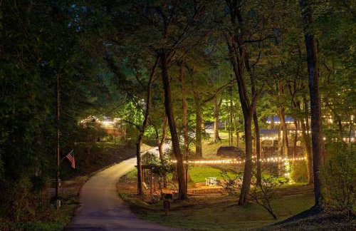 Thomas Cabin Forest Tiny Cabin With Hot Tub - Foto 32