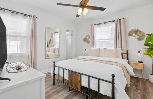 Pool House Retreat near LAX, SoFi & Beach - Foto 18